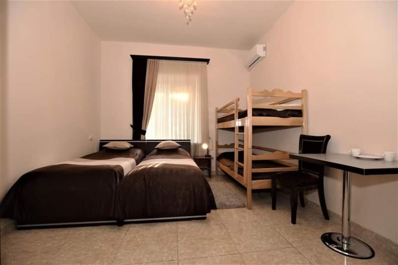 Отель Comfort House Ереван Экстерьер фото