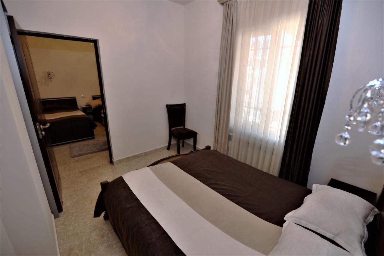Отель Comfort House Ереван Экстерьер фото