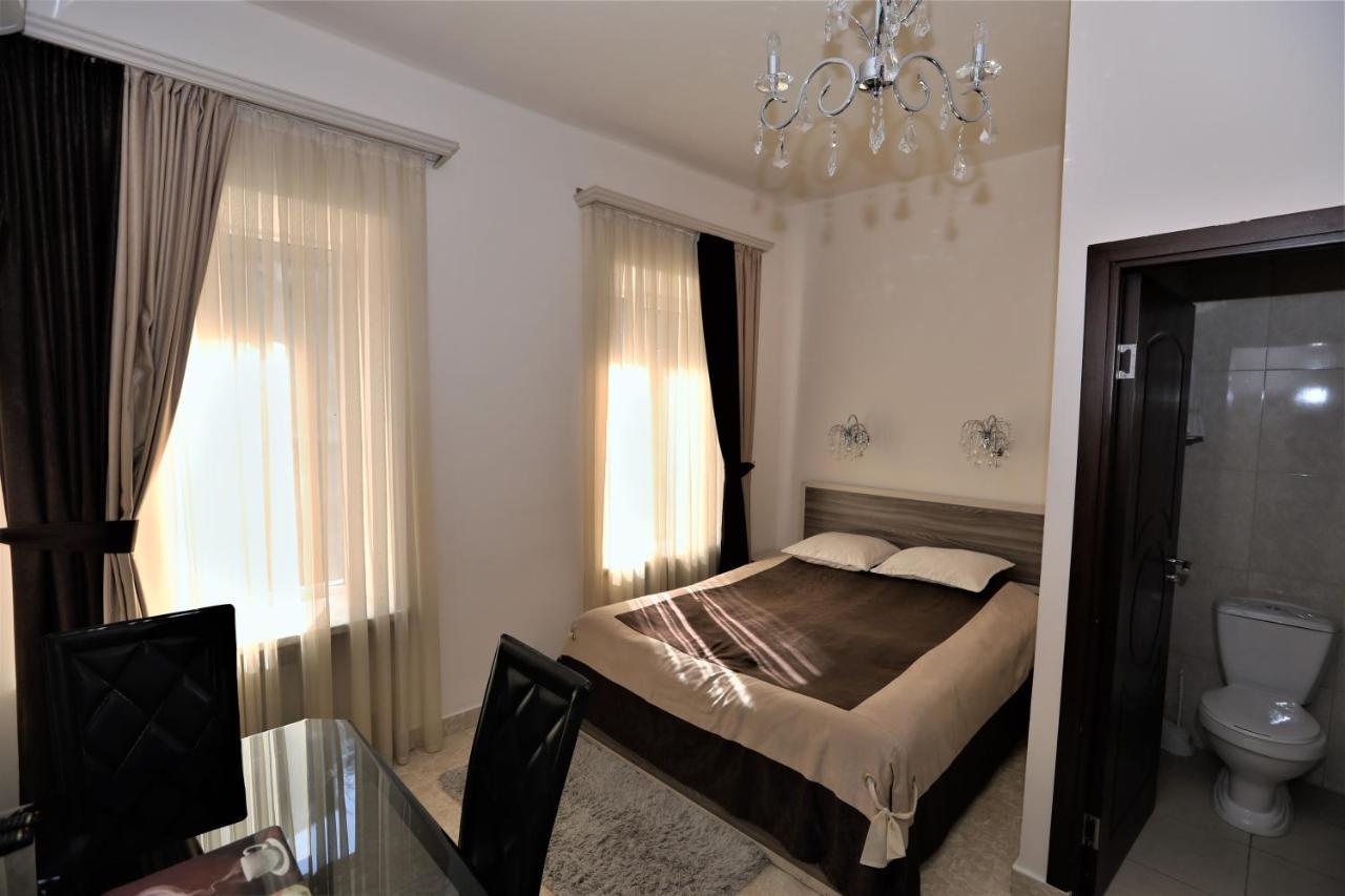 Отель Comfort House Ереван Экстерьер фото