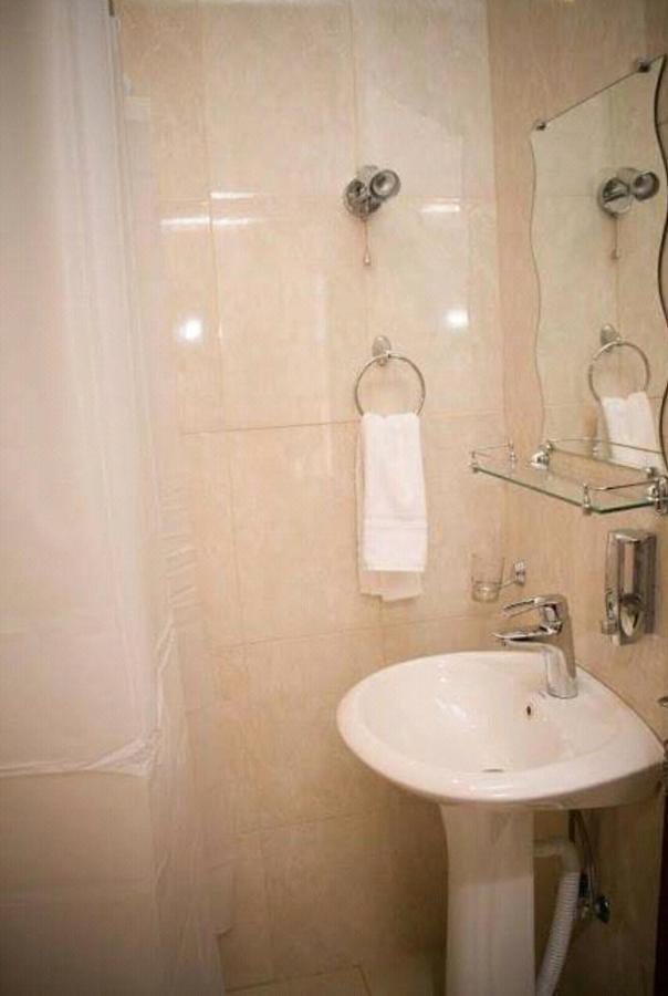 Отель Comfort House Ереван Экстерьер фото